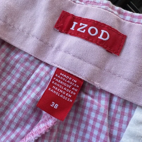 IZOD Men’s All Cotton Pink & White Gingham Flat Front 10” Shorts - Size 38 - Picture 2 of 11